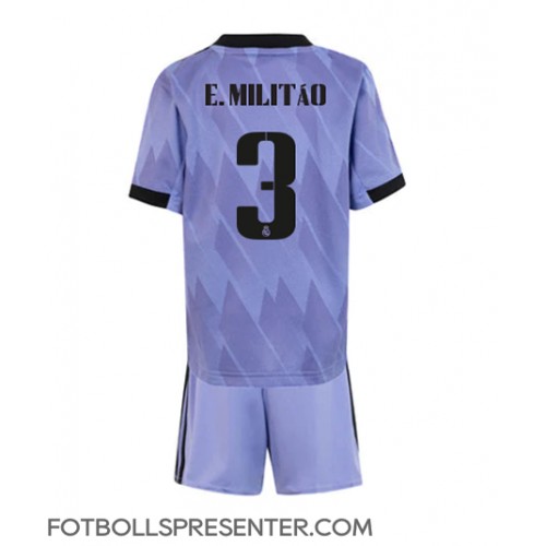 Real Madrid Eder Militao #3 Bortatröja Barn 2022-23 Kortärmad (+ korta byxor)